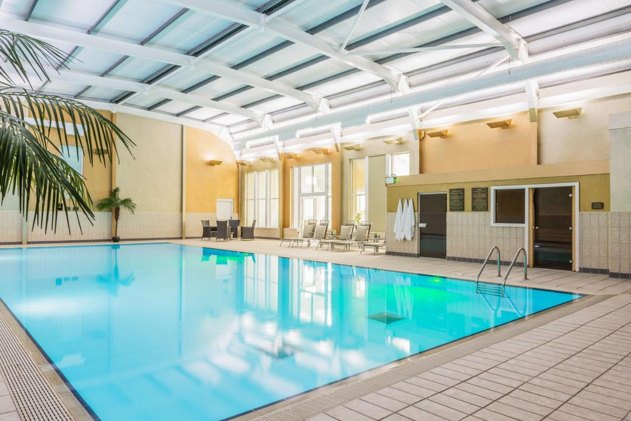 Gleddoch Golf & Spa Resort Langbank Buitenkant foto